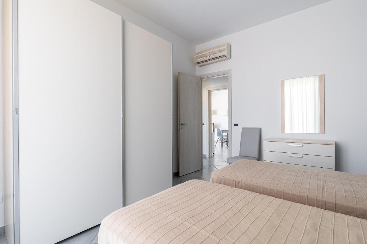 Terraces D'Orlando - Family Apartments With Sea View And Pool กาโปดอร์ลันโด ภายนอก รูปภาพ