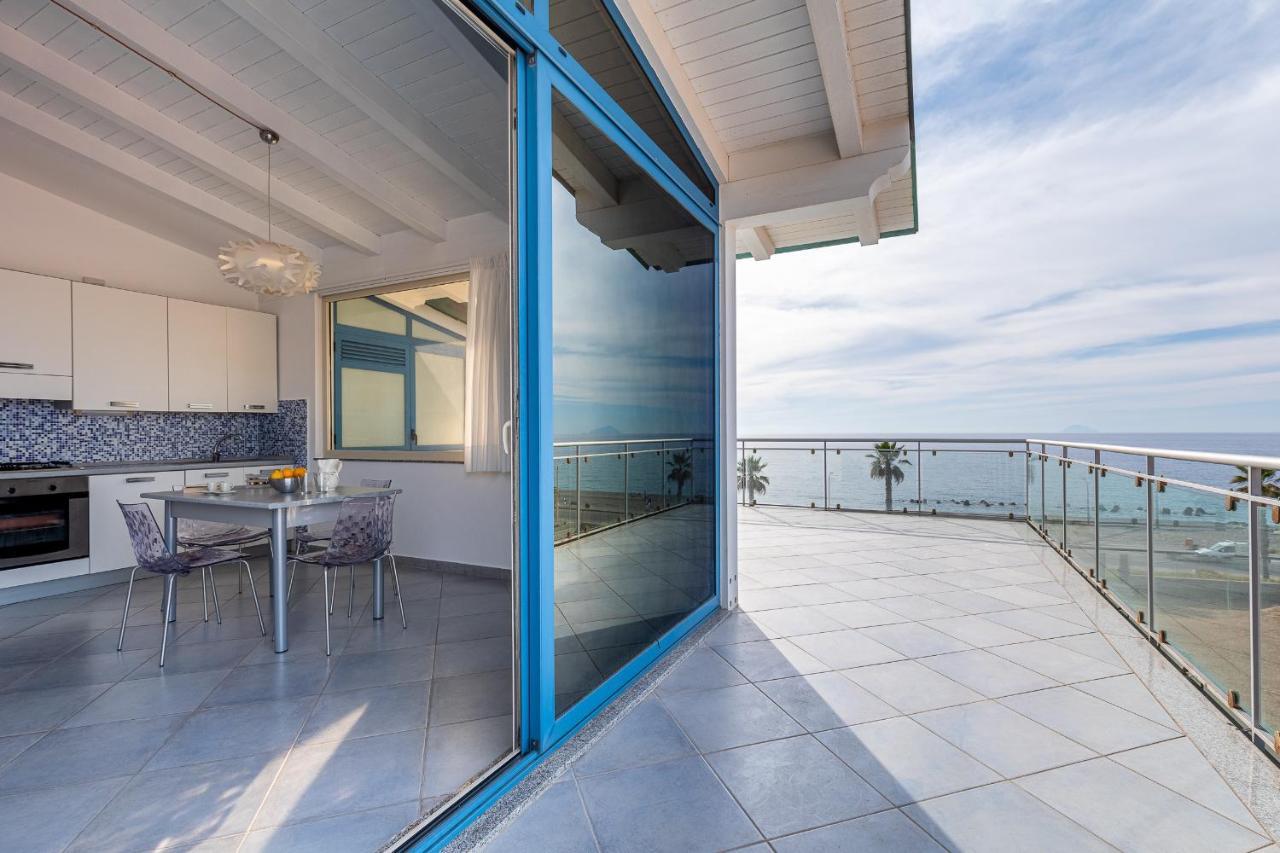 Terraces D'Orlando - Family Apartments With Sea View And Pool กาโปดอร์ลันโด ภายนอก รูปภาพ