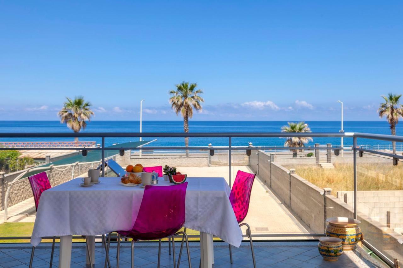 Terraces D'Orlando - Family Apartments With Sea View And Pool กาโปดอร์ลันโด ภายนอก รูปภาพ