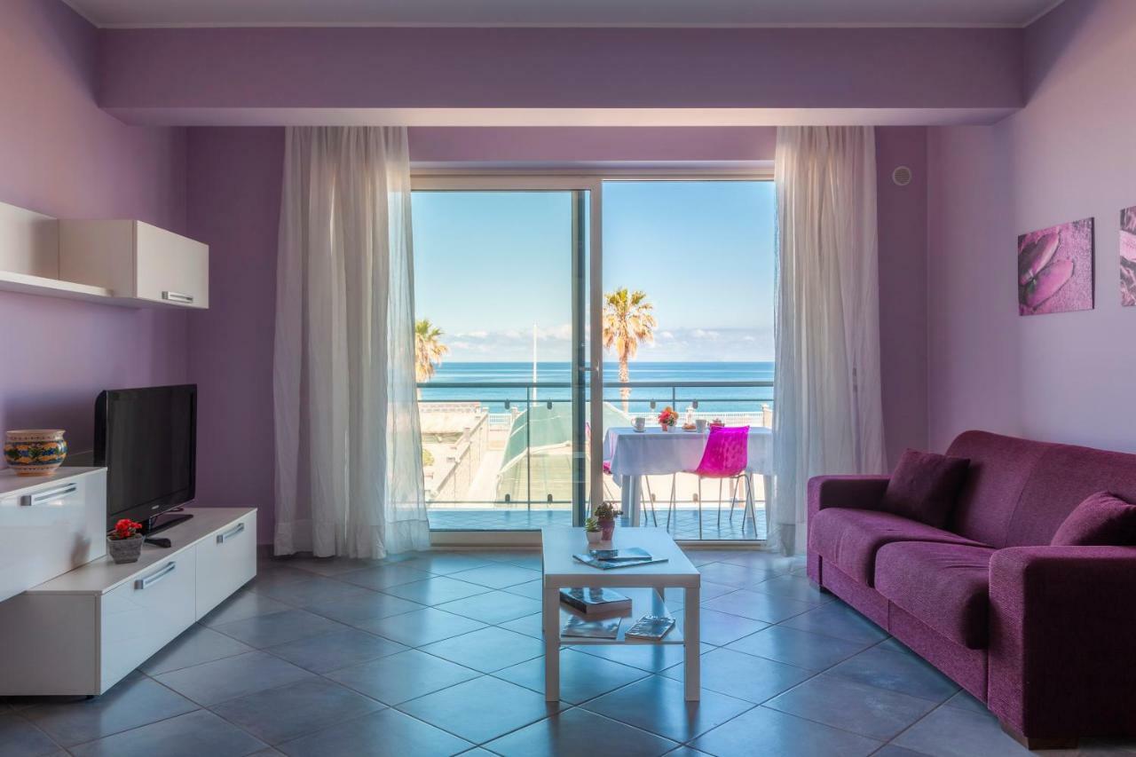 Terraces D'Orlando - Family Apartments With Sea View And Pool กาโปดอร์ลันโด ภายนอก รูปภาพ